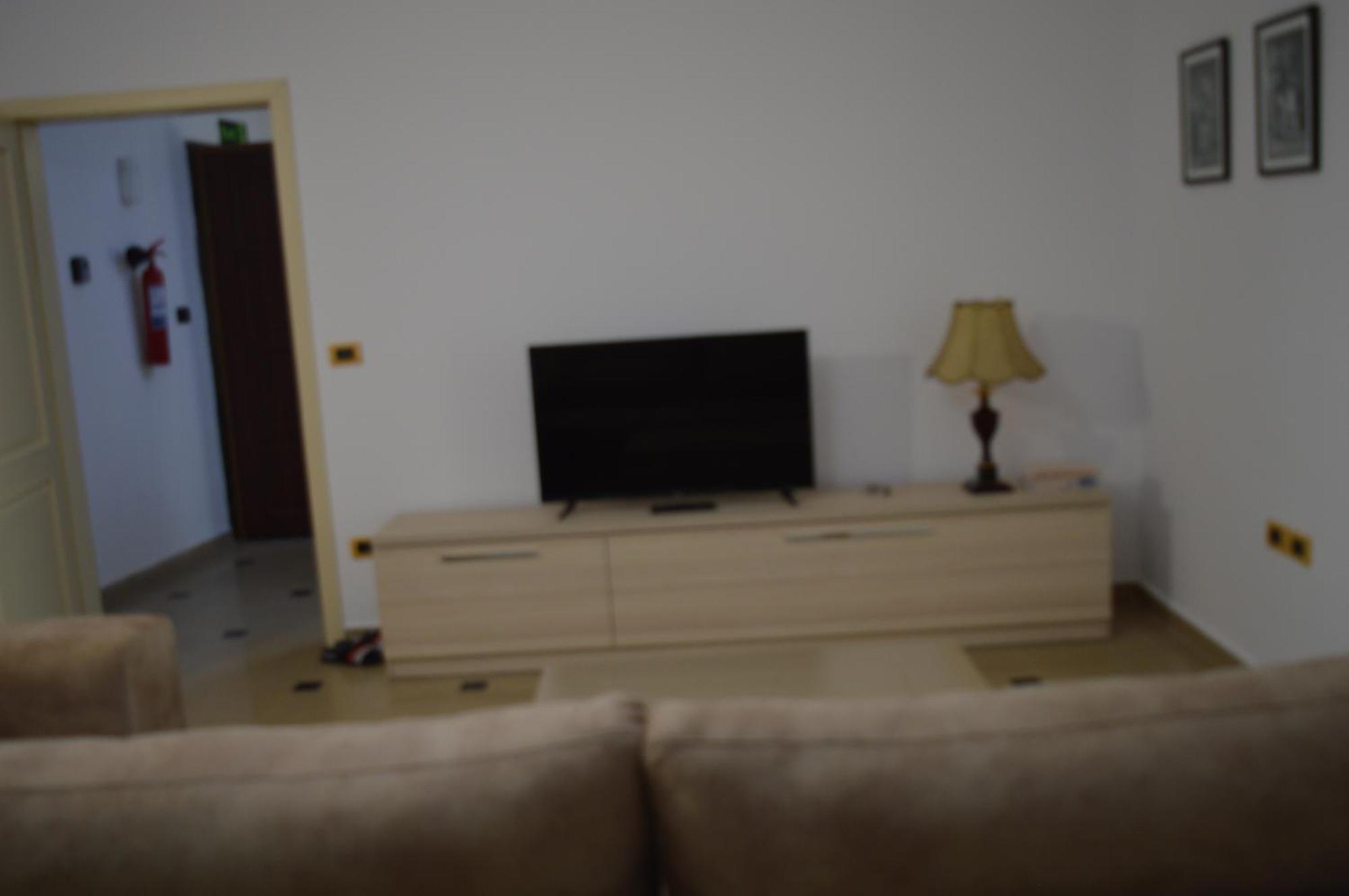 Noor Apartments ติรานา ภายนอก รูปภาพ